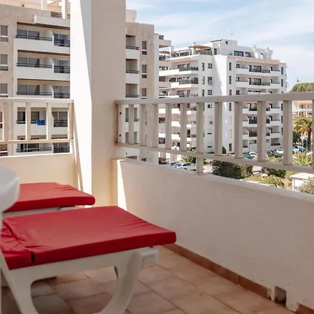 Vau In Alvor, By Mycelia 波尔蒂芒