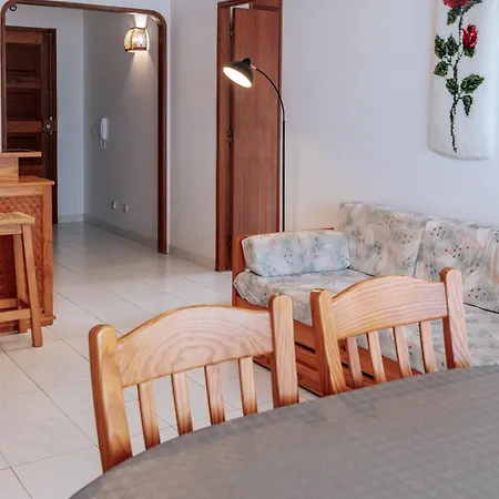 Vau In Alvor, By Mycelia *